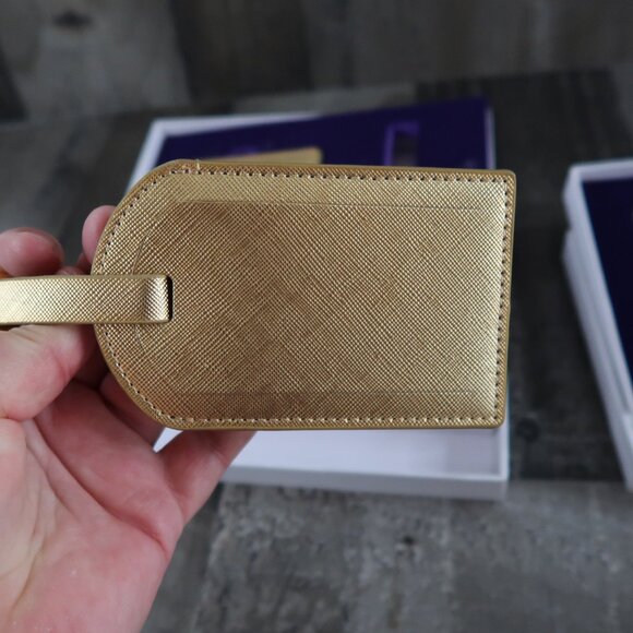 NEW E Elton John Gold Farewell Tour VIP Passport Holder +Key Chain + Luggage Tag - Picture 5 of 8